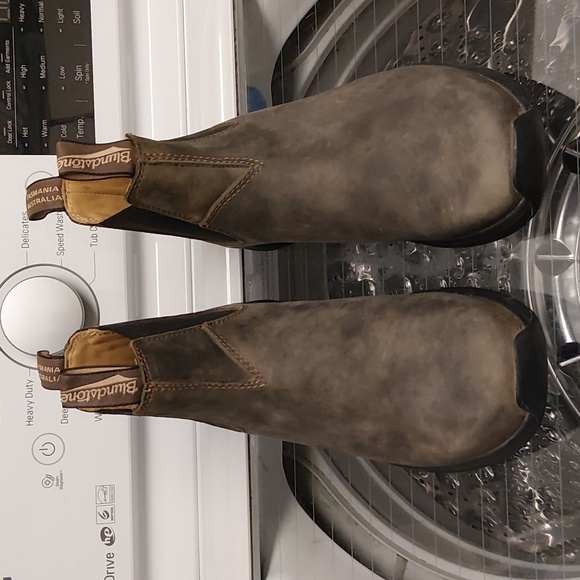 Blundstone Men's Rustic Brown Chelsea Boots - Picture 2 of 12